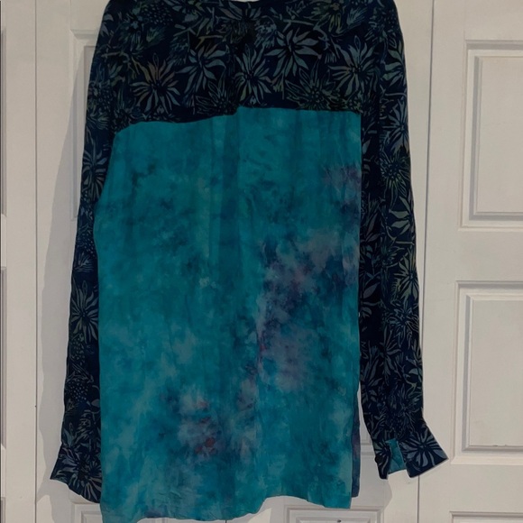 Soft Surroundings Navy and Teal Floral Blouse - Picture 12 of 12
